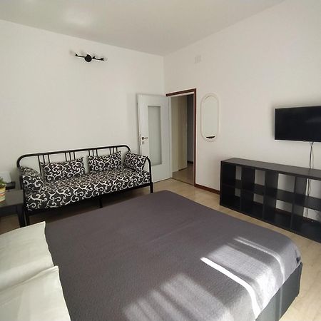 Brenta/Corvetto Studio Apartment Milan Extérieur photo